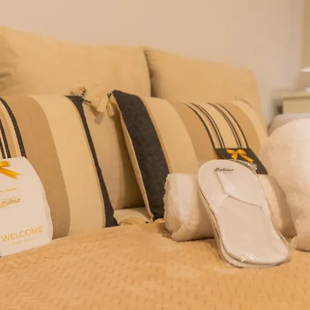 Apartment Ronda Street In The Heart Of Old Town Bilbao