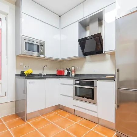 Apartment Ronda Street In The Heart Of Old Town Bilbao