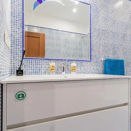 Ronda Street In The Heart Of Old Town Apartment *